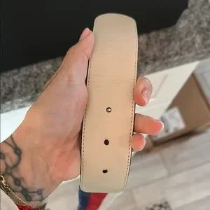 Gucci | Accessories | Gucci Belt With Fabric Red White And  display picture 2